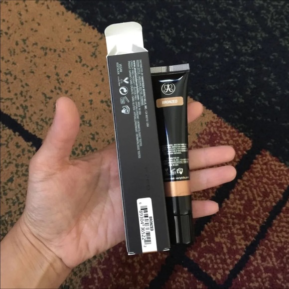 Anastasia beverly hills liquid glow - Picture 3 of 3